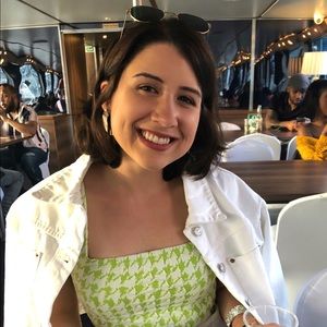 Meet your Posher, Nora